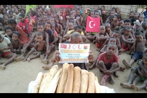 Afrika madagaskar ekmek dağıtımı 30 Aralık 2022