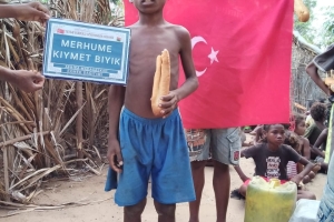 Afrika madagaskar ekmek dağıtımı Ocak 2023