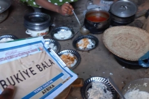 Yemek dağıtımı devam ediyor