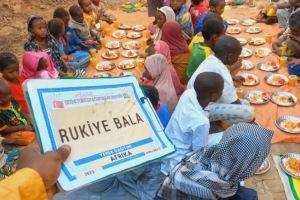 Yemek dağıtımı devam ediyor