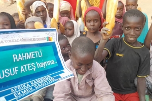 Afrika Madagaskar ve Kamerun ekmek dağıtımı Ocak 2023