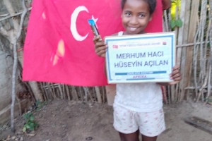 Afrika madagaskar çikolata dağıtımı Ocak 2023