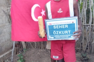 Afrika Madagaskar ve Kamerun ekmek dağıtımı Ocak 2023