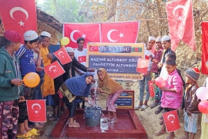 Arakan kamplarında su kuyusu açılışı 2023