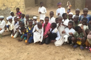 Afrika Çocuk Sevindirme