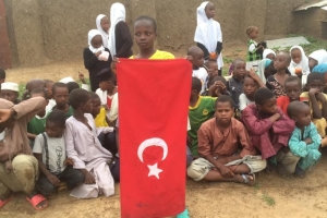 Afrika Çocuk Sevindirme