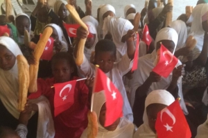 Ekmek dağıtımlarımız Devam ediyor