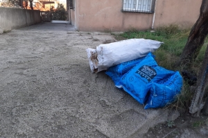 Kış yardımlarımız devam ediyor İhtiyaç sahipli ailelerimize soba odun kömür yardımında bulunduk Aralık 2022