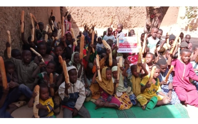 Afrika Gambiya ekmek dağıtımı 2022