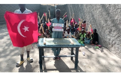 Afrika Kamerun ülkesinde Ekmek dağıtımı yapıldı.