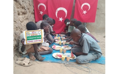 Afrika Kıtası Orta Afrika Cumhuriyeti yemek dağıtımı yapıldı