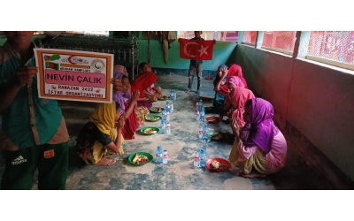 Ramazan ayı Arakan kamplarında iftar yemeği organizasyon