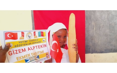 Ekmek dağıtımlarımız Afrika Kamerun'da devam ediyor 