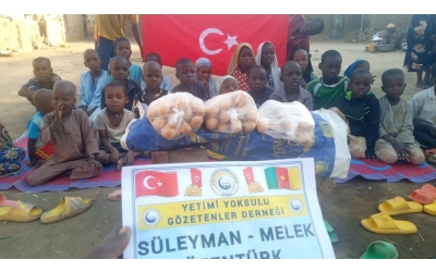 Bugün Afrika Çad Kamerun ulkelerinde ekmek dağıtımında bulunduk