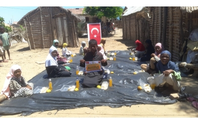 Afrika Madagaskar bölgesinde yemek degitimi yapildi