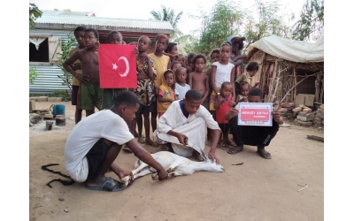 2023 yılı ilk kurban kesimini Afrika Madagaskar ülkesinde kestik