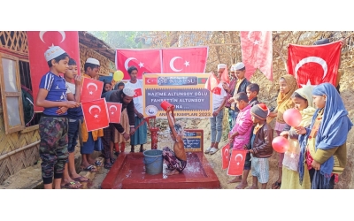 Arakan kamplarında su kuyusu açılışı 2023
