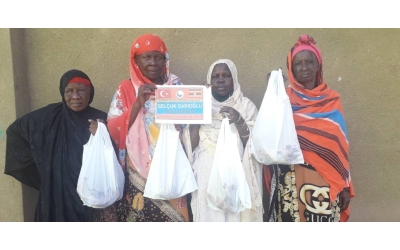 Adak kurban kesimi Afrika Uganda 2021