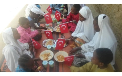 Afrika Çad Yemek Dağıtım Organizasyonu