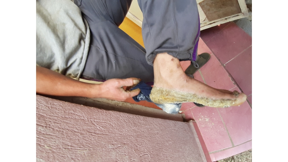 İzmitde yetim yoksul ailelere gıda kartı dağıtımlarımiz devam ediyor