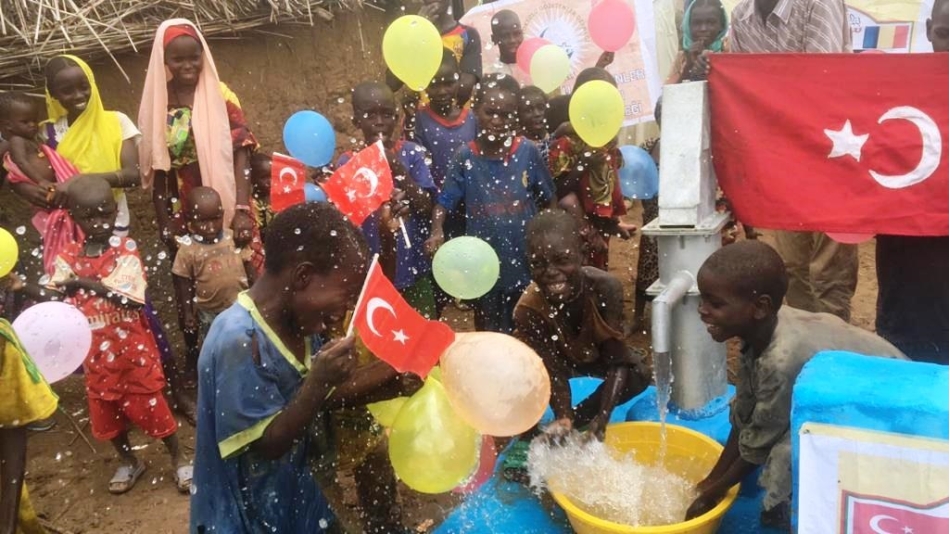 Afrika su kuyusu görüntüleri