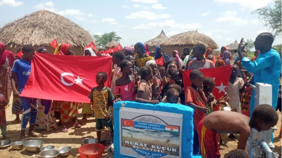 Afrika Nijer Murat Küçük Su kuyusu Açılış zamanı geldi Temmuz 2022 