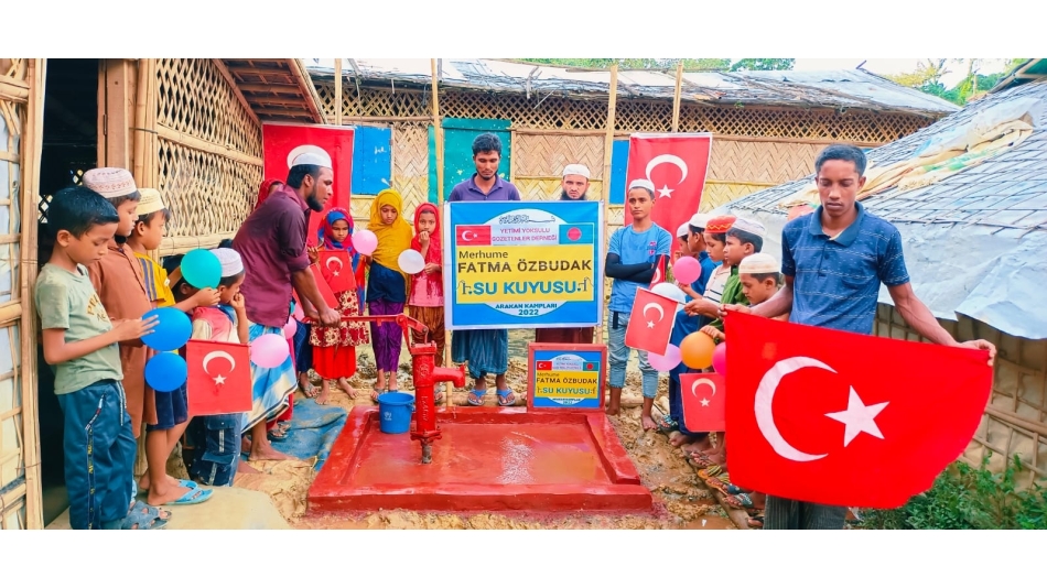 Merhume FATMA Õzbudak su kuyusu açılışınıi yaptık ARAKAN KAMPLARI Ekim 2022