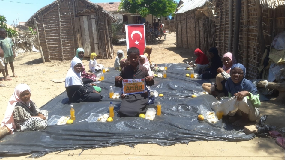 Afrika Madagaskar bölgesinde yemek degitimi yapildi