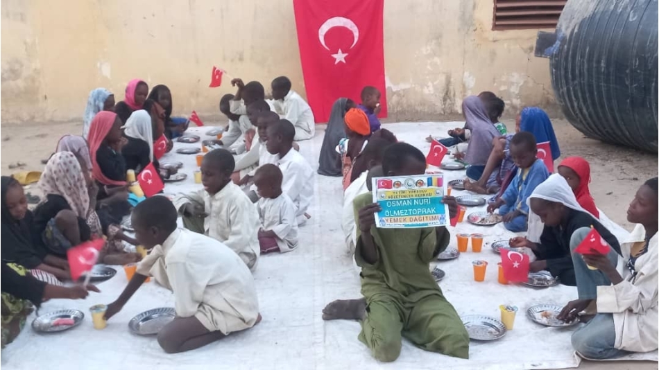 Afrika chat yemek dağıtım ı Aralık 2022