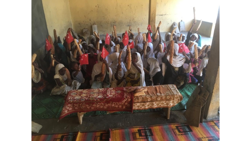 Ekmek dağıtımlarımız Devam ediyor